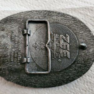 zee series belt buckle